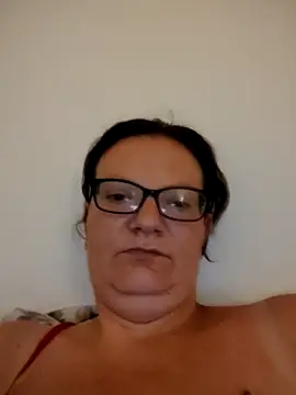 Alicja1989 online show from 05-04-26, 04:27