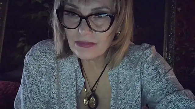 Snapshot of Lia_Rayss chatting on 04-29-26, 06:47 Lia Rayss online show from 04-29-26, 06:47
