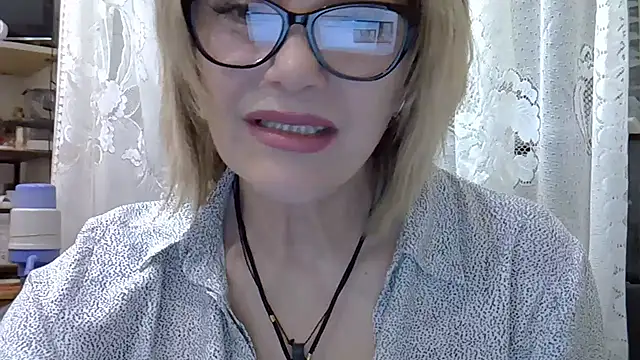 Snapshot of Lia_Rayss chatting on 04-22-26, 07:31 Lia Rayss online show from 04-22-26, 07:31