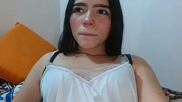 Snapshot of lina_seduce chatting on 06-10-26, 12:23 lina seduce online show from 06-10-26, 12:23