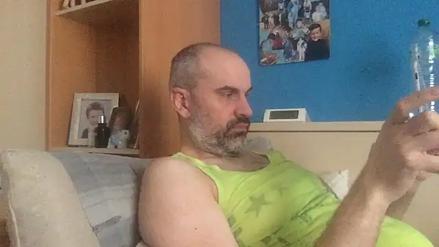 Snapshot of calvito_exotico chatting on 03-23-26, 10:37 calvito exotico online show from 03-23-26, 10:37