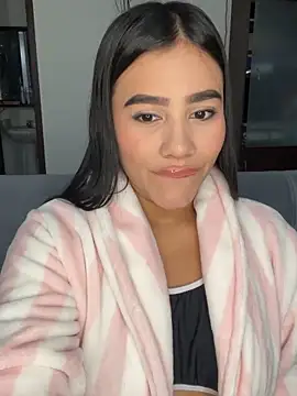 AlisonBeltran1 online show from 03-25-26, 04:23