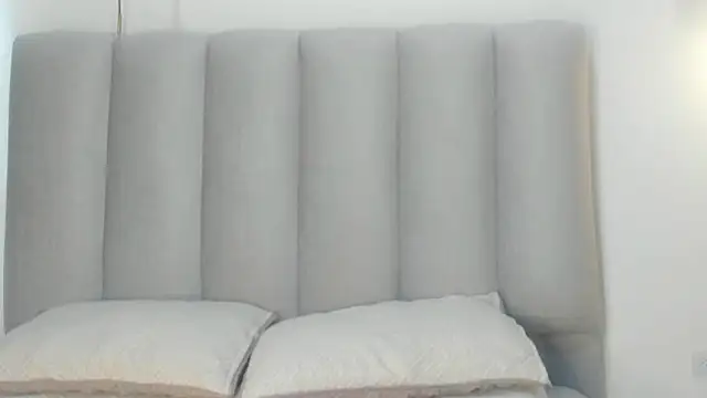 Valentina lux1 online show from 06-17-26, 03:11