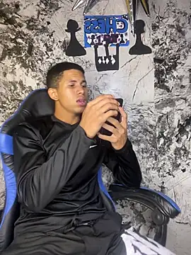 carlos hot12 online show from 03-17-26, 02:58