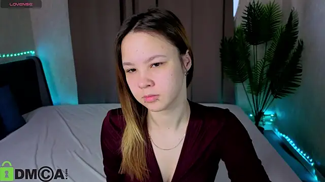 Lori Bllossom online show from 04-13-26, 01:09