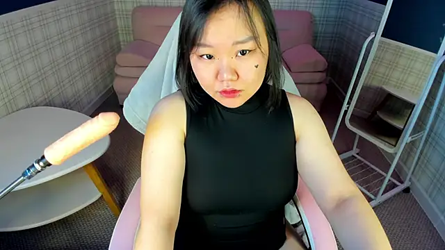 Tokyodreamss online show from 05-17-26, 09:20