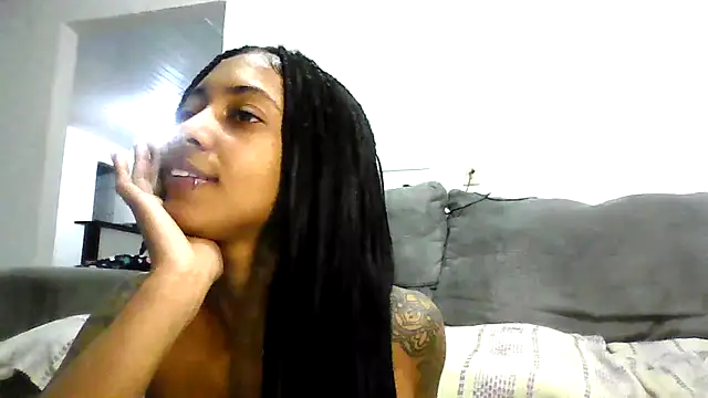 Snapshot of Nix3erika chatting on 05-27-26, 11:12 Nix3erika online show from 05-27-26, 11:12