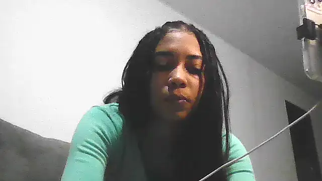 Snapshot of Nix3erika chatting on 05-22-26, 01:14 Nix3erika online show from 05-22-26, 01:14