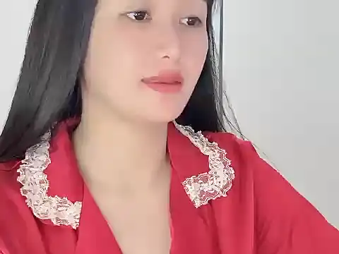 Snapshot of AmyLinee_1 chatting on 05-05-26, 04:26 AmyLinee 1 online show from 05-05-26, 04:26