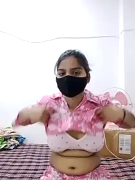 Snapshot of Jyoti_hot66 chatting on 05-26-26, 04:43 Jyoti hot66 online show from 05-26-26, 04:43
