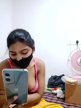 Snapshot of Jyoti_hot66 chatting on 05-04-26, 04:49 Jyoti hot66 online show from 05-04-26, 04:49