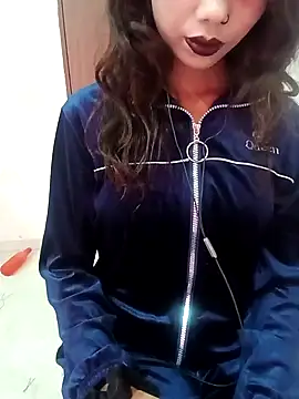 Candyy crushh online show from 03-31-26, 08:16