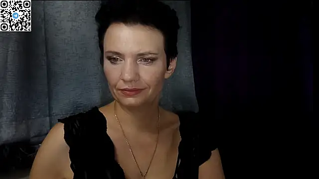 HotMamaQueen234 online show from 06-25-26, 12:08