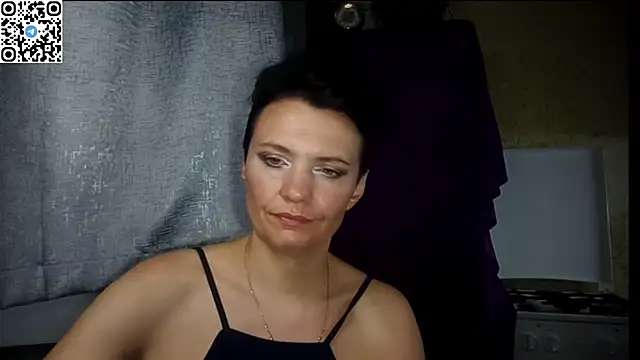 HotMamaQueen234 online show from 07-02-26, 10:38