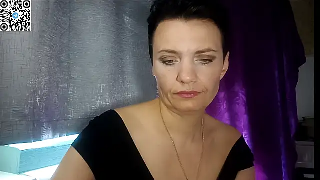 HotMamaQueen234 online show from 07-07-26, 01:36