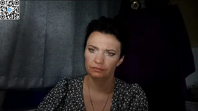 Snapshot of HotMamaQueen234 chatting on 06-07-26, 09:09 HotMamaQueen234 online show from 06-07-26, 09:09