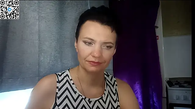 HotMamaQueen234 online show from 07-02-26, 10:32