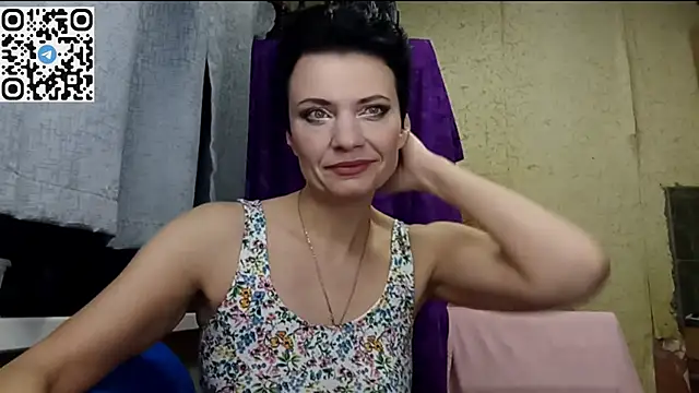 HotMamaQueen234 online show from 03-21-26, 09:19