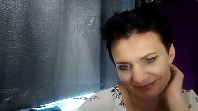 HotMamaQueen234 online show from 07-25-26, 11:16