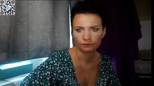 HotMamaQueen234 online show from 07-08-26, 10:49