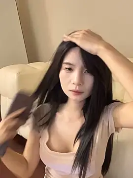 Snapshot of Xiaozuzongo1 chatting on 04-24-26, 08:05 Xiaozuzongo1 online show from 04-24-26, 08:05