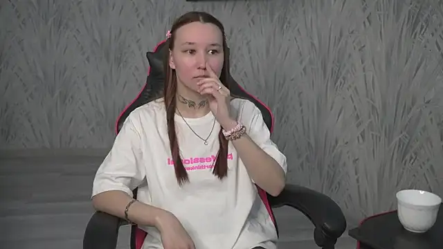 PiaDeninno online show from 03-17-26, 04:59