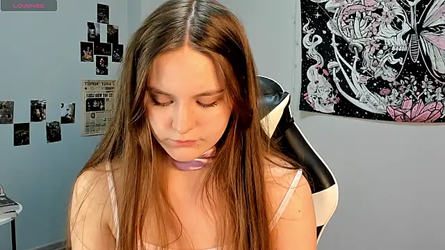 Akame Eclipse online show from 04-12-26, 01:25