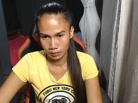 ur pititegirl online show from 03-17-26, 01:52