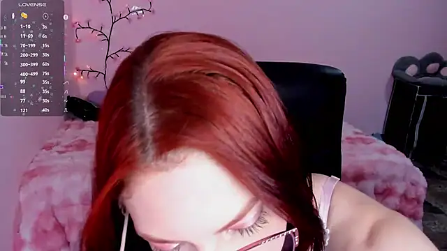 Snapshot of laurita_Olssen27 chatting on 05-07-26, 03:04 laurita Olssen27 online show from 05-07-26, 03:04