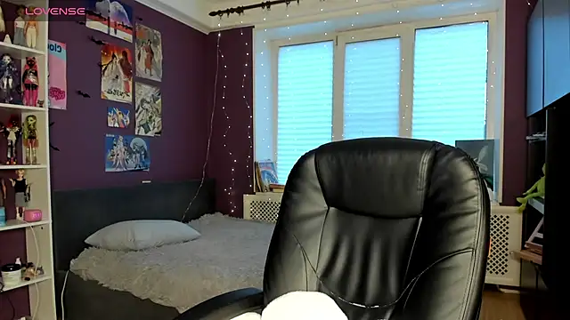 sweet peach    online show from 05-31-26, 06:09