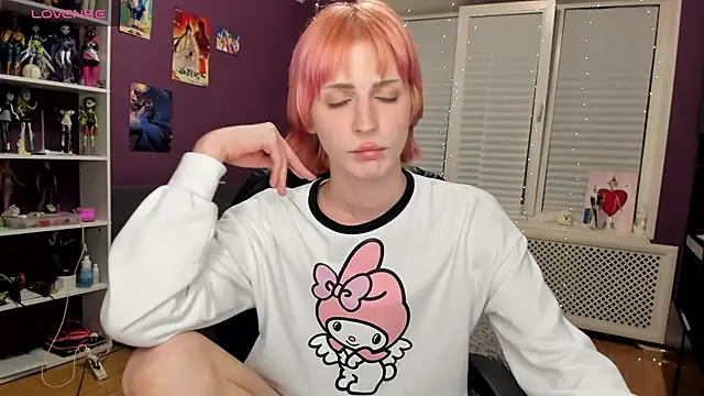 sweet peach    online show from 05-15-26, 07:34