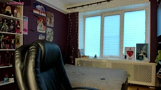 sweet peach    online show from 05-29-26, 06:03