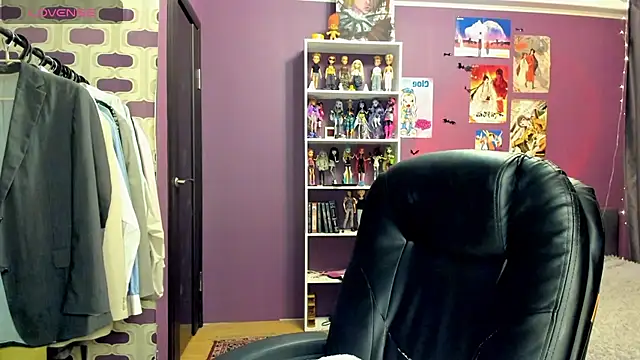 sweet peach    online show from 07-02-26, 08:26