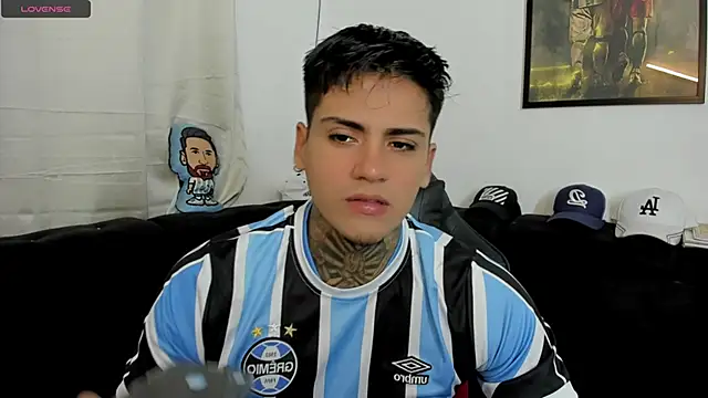 sweetlatinoboy online show from 04-23-26, 11:38