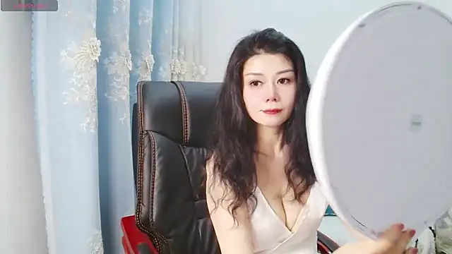 LILI956 online show from 05-20-26, 03:31