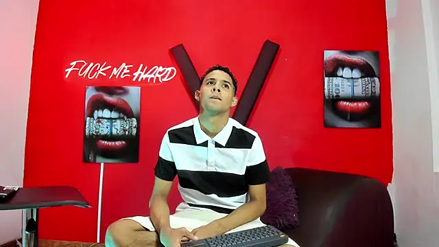 SEXY BIG COCK online show from 05-01-26, 01:27