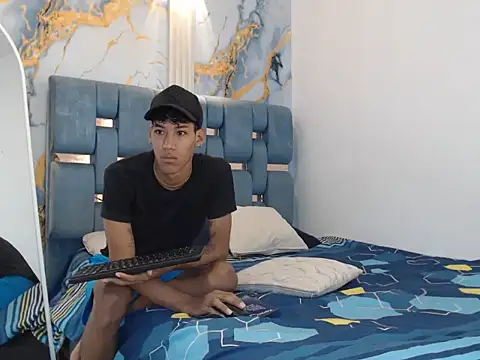 SEXY BIG COCK online show from 03-26-26, 01:20