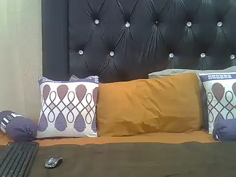 Blackberryxxx16 online show from 04-14-26, 04:01