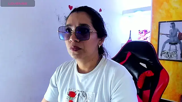 Snapshot of Melisa_14 chatting on 06-10-26, 07:26 Melisa 14 online show from 06-10-26, 07:26