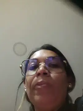 Snapshot of Melisa_14 chatting on 05-22-26, 11:47 Melisa 14 online show from 05-22-26, 11:47