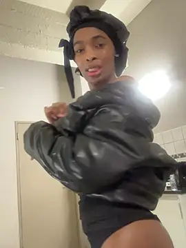 Femboi za online show from 03-16-26, 06:43