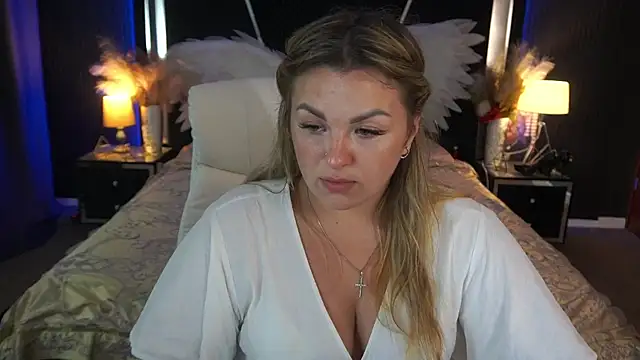 Snapshot of AlissyaGrayy chatting on 08-09-26, 07:09 AlissyaGrayy online show from 08-09-26, 07:09