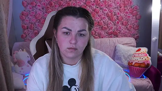 Snapshot of AlissyaGrayy chatting on 05-28-26, 05:37 AlissyaGrayy online show from 05-28-26, 05:37