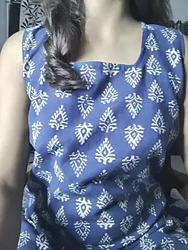 Snapshot of myra77 chatting on 07-02-26, 01:39 myra77 online show from 07-02-26, 01:39
