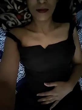 Snapshot of myra77 chatting on 05-06-26, 08:51 myra77 online show from 05-06-26, 08:51