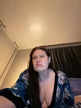 JulieetteLatte online show from 05-15-26, 12:52