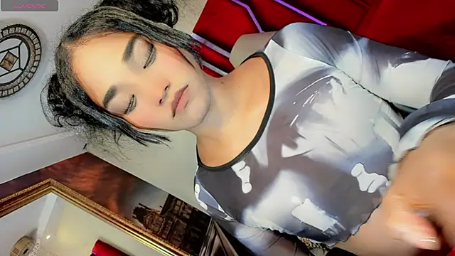Paola Delfino online show from 04-22-26, 05:20