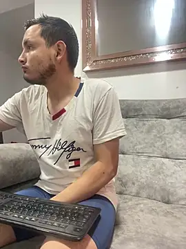 leoylia online show from 03-21-26, 03:30