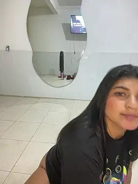 Mia rouseee online show from 03-27-26, 10:43