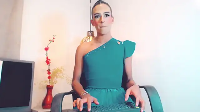Valeria Del Val online show from 03-27-26, 03:37